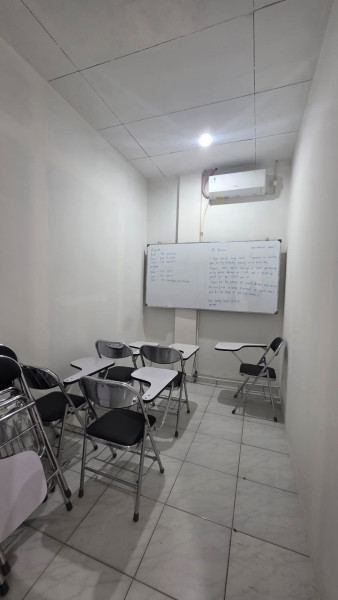 Di Jual Ruko Untuk Kantor Di Galaxy — Foto 4